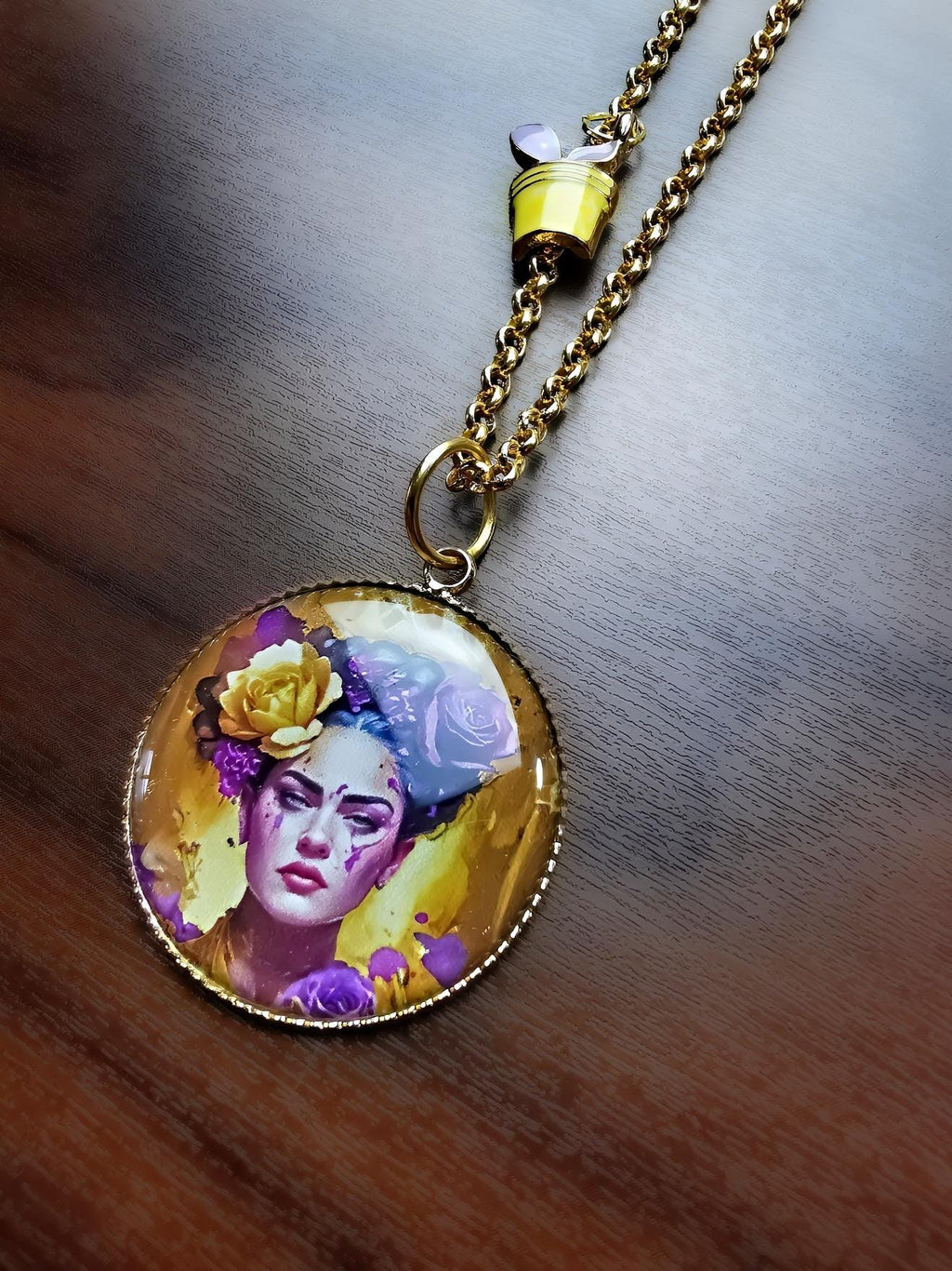 Bracelet Charms Frida Kahlo - Bijou Art Mexicain - Jaune et Violet