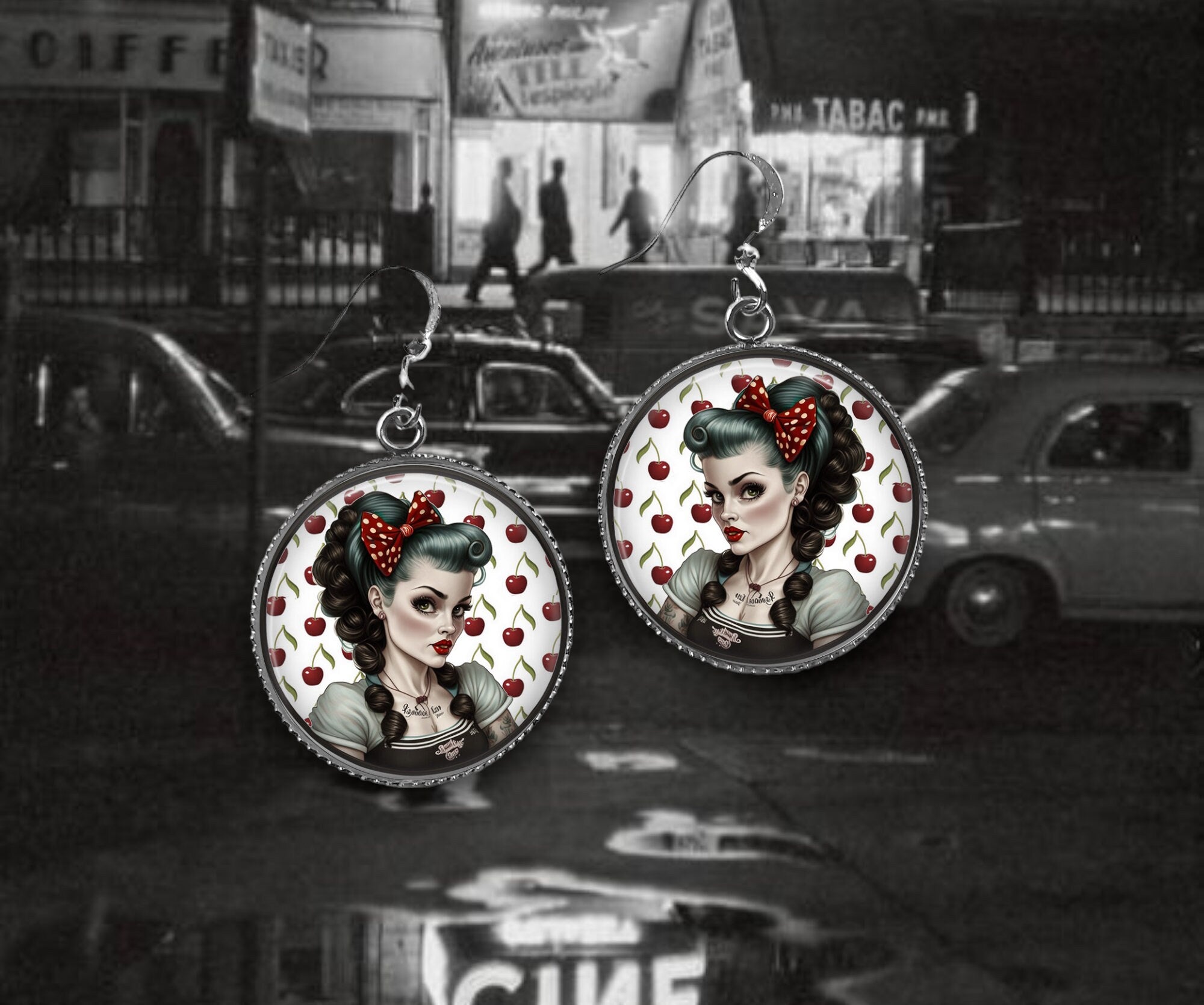 Boucles d'Oreilles Cabochon Pin-Up Rockabilly - Rétro Chic des Années 60