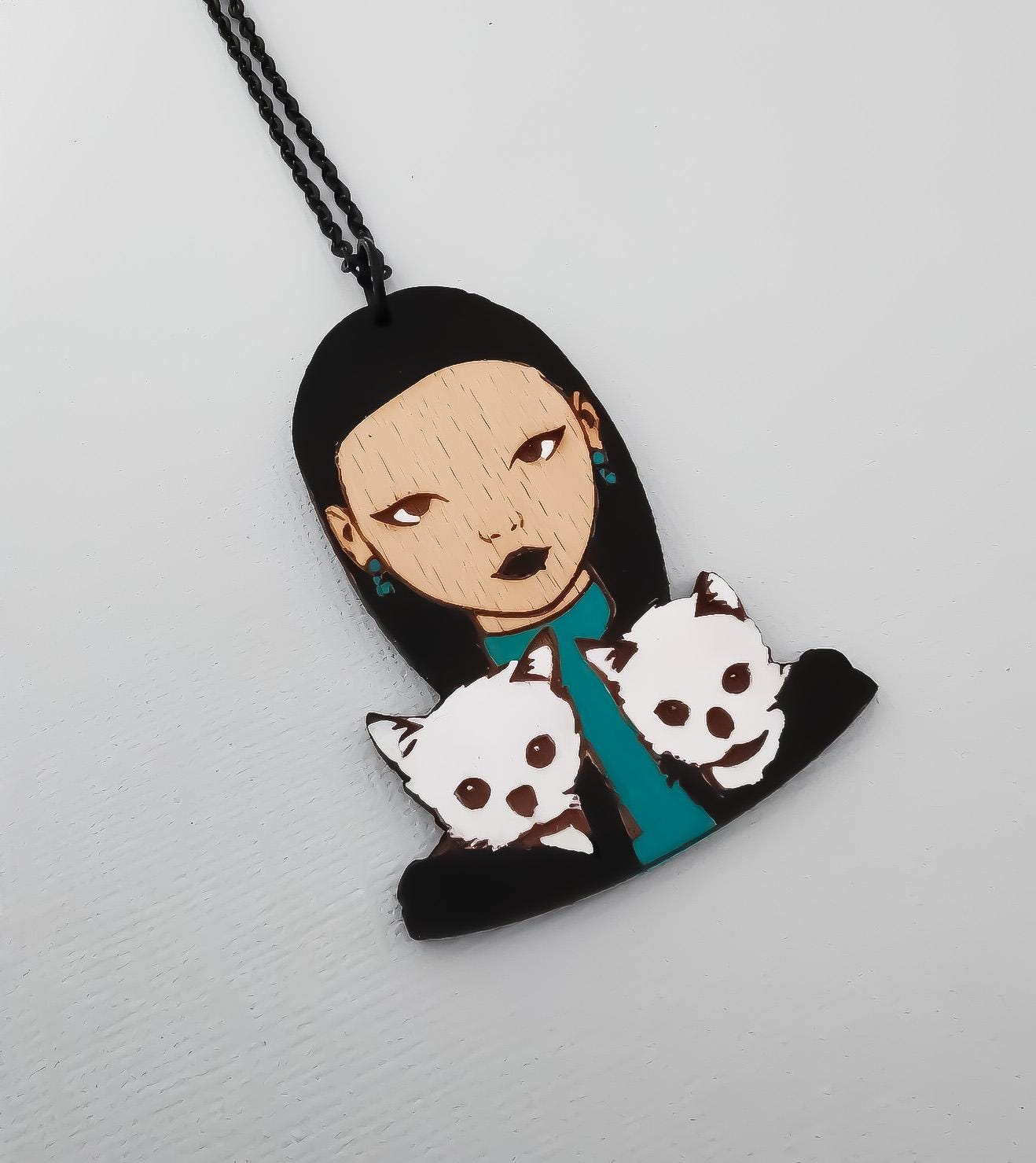 Pendentifs Mercredi Addams et ses chiens, bijou gothique et délicat