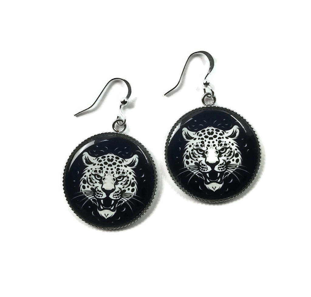 Boucles d'oreilles Panthère sur fonds noir, beauté sauvage