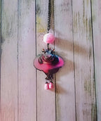 Pendentif Fantaisie Hippopotame en Tutu – Bijou Humour & Tendresse en Bois Découpé au Laser, Perles Roses et Pompon