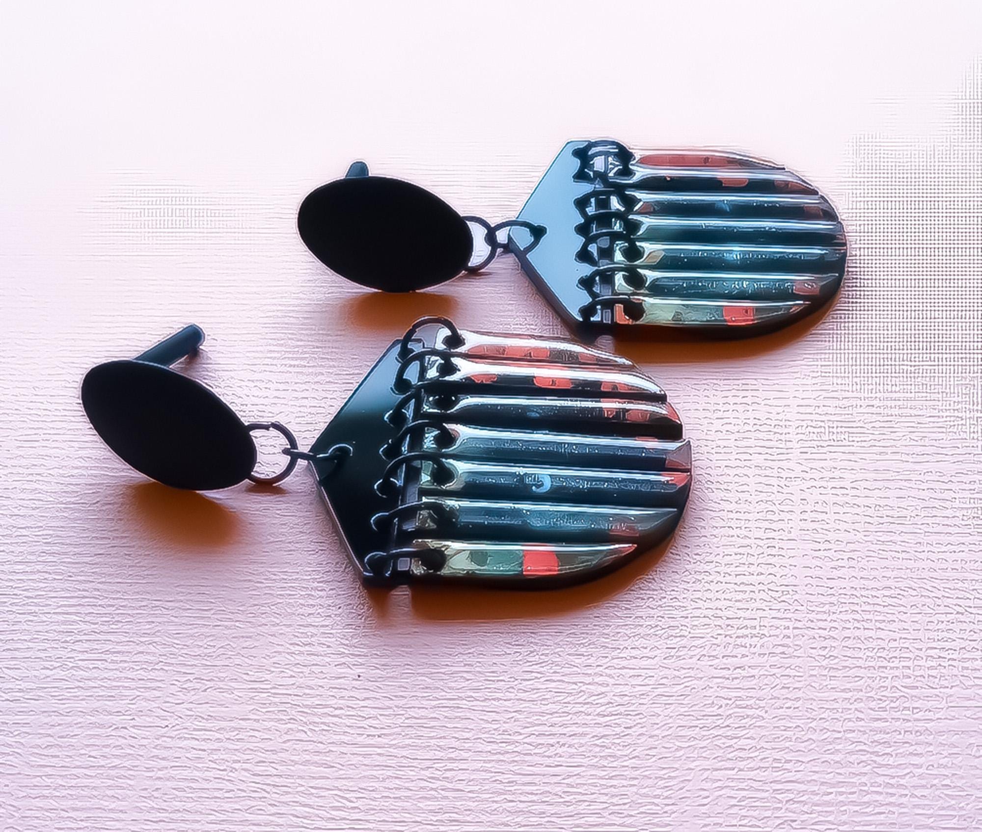 Boucles d'oreilles Chat et coquelicots, découpe laser, romantique et vintage