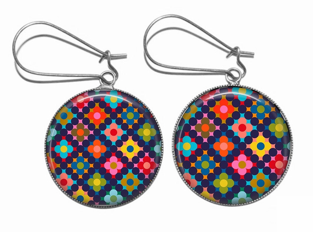 Boucles d'Oreilles Cabochon Multicolores - Éclat Festif