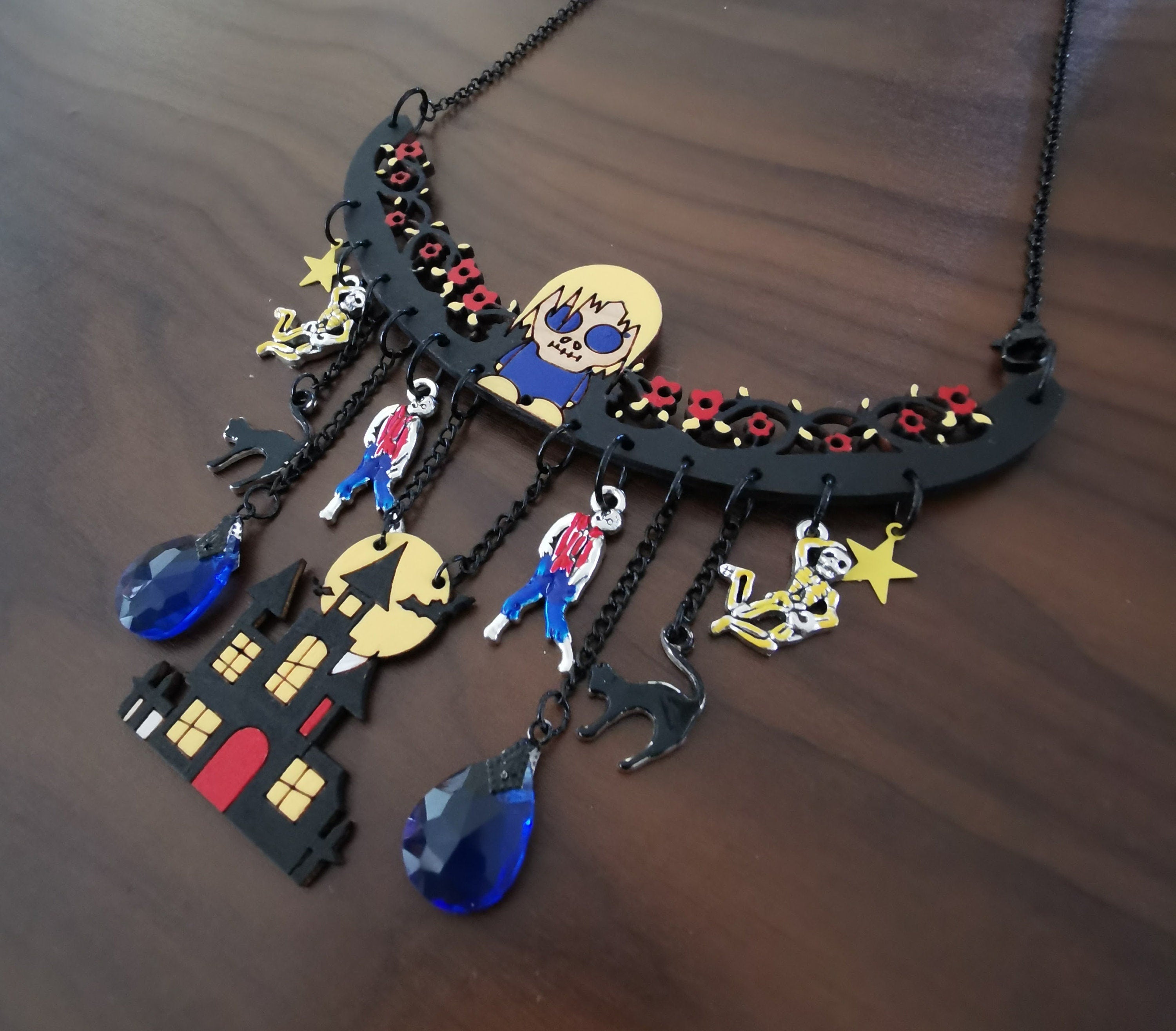 Collier Zombies, Famille Addams, Manoir Hanté, style Gothique