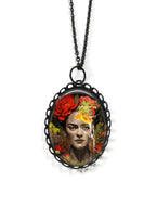 Pendentif Inspiré de Frida Kahlo - Esprit Graffiti Artistique