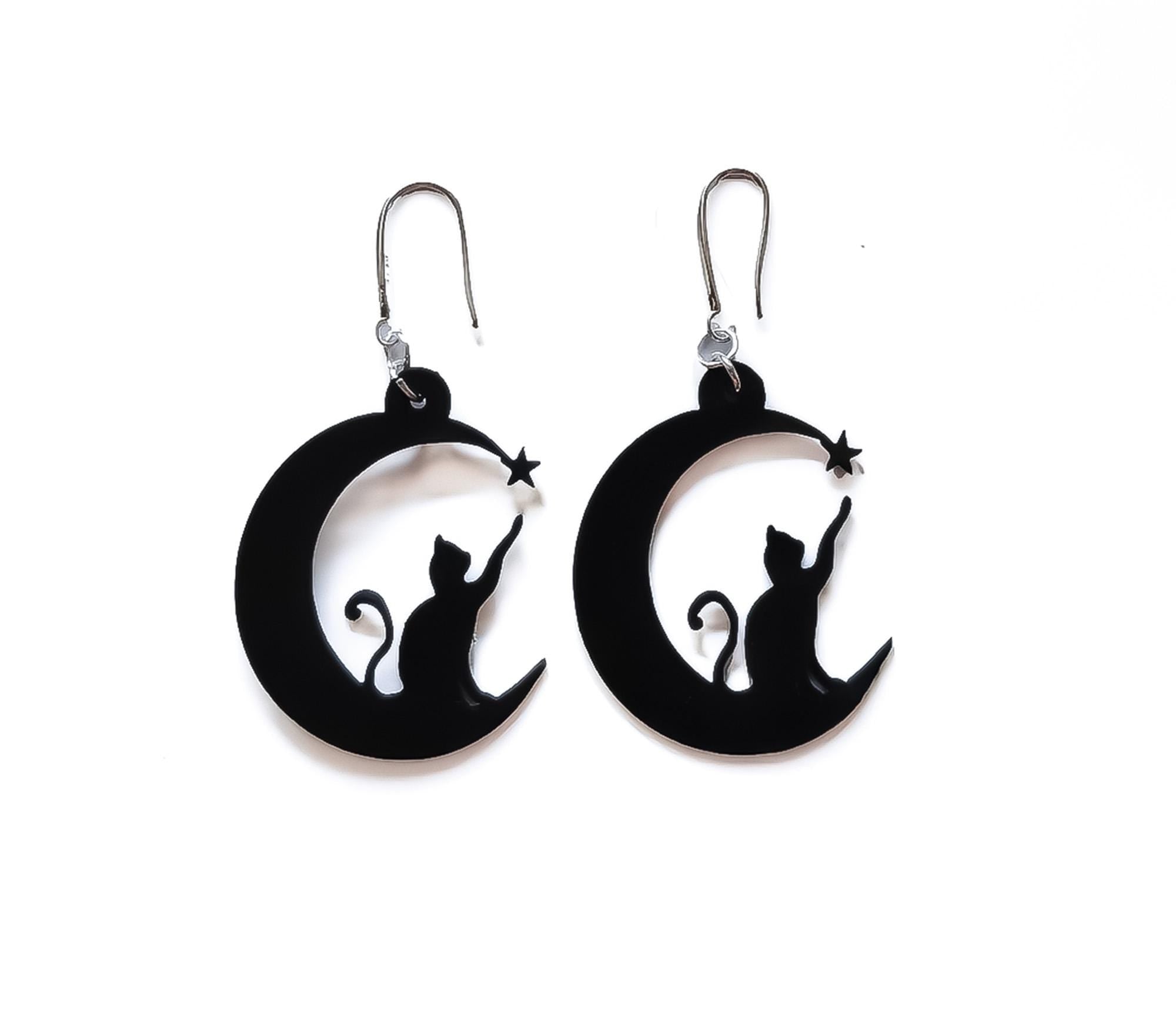 Boucles d’Oreilles Chat & Lune – Silhouette Féline Découpée au Laser
