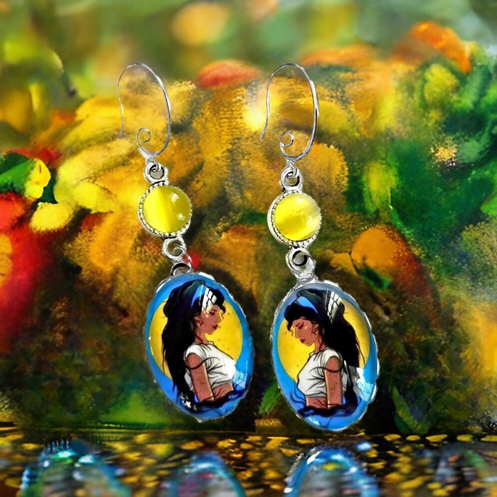 Boucles d'oreilles Amy Winehouse façon western, comic's, cabochon métal et dôme de verre