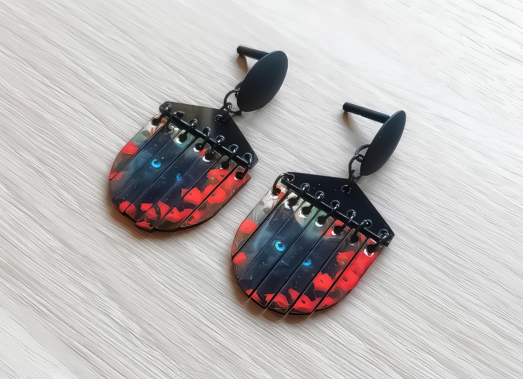Boucles d'oreilles Chat et coquelicots, découpe laser, romantique et vintage