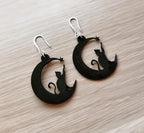 Boucles d’Oreilles Chat & Lune – Silhouette Féline Découpée au Laser