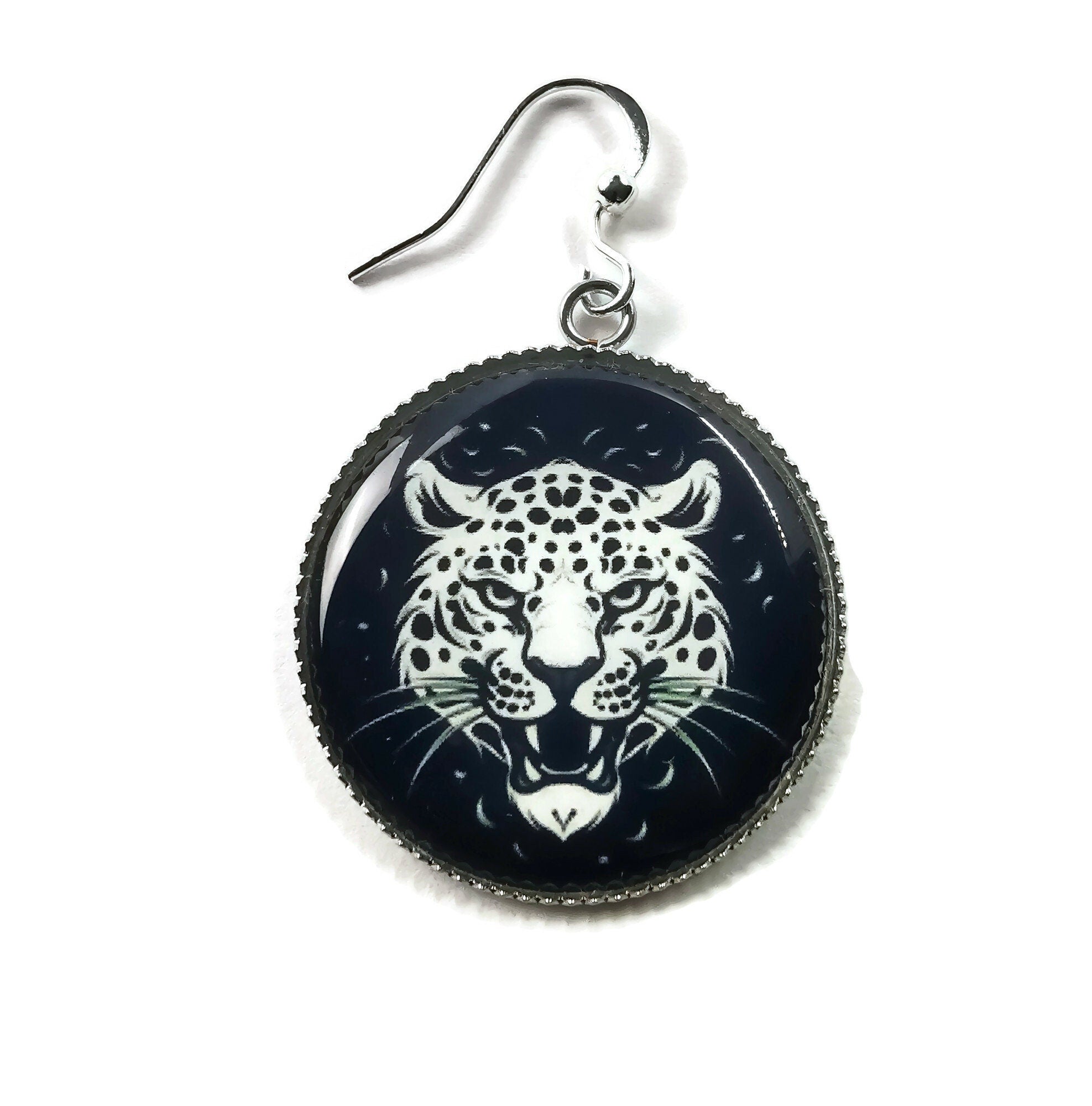 Boucles d'oreilles Panthère sur fonds noir, beauté sauvage