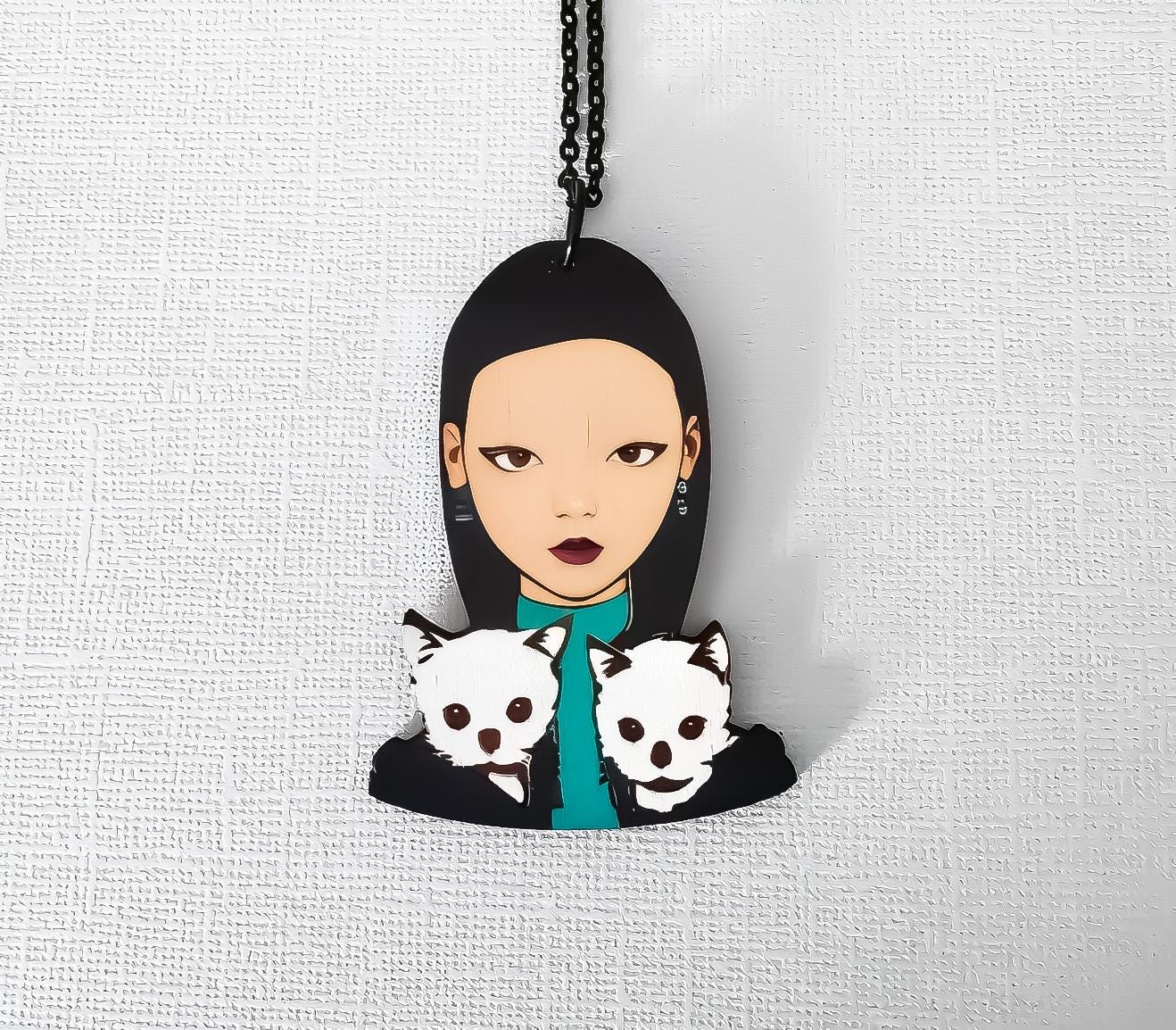 Pendentifs Mercredi Addams et ses chiens, bijou gothique et délicat
