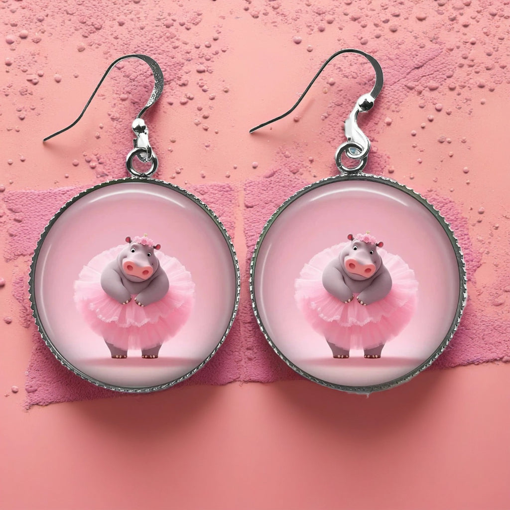 Boucles d'Oreilles Hippo Ballerine Tutu Rose | Bijoux Décalés Originaux | Cadeau Humour Femme | Cabochon Résine