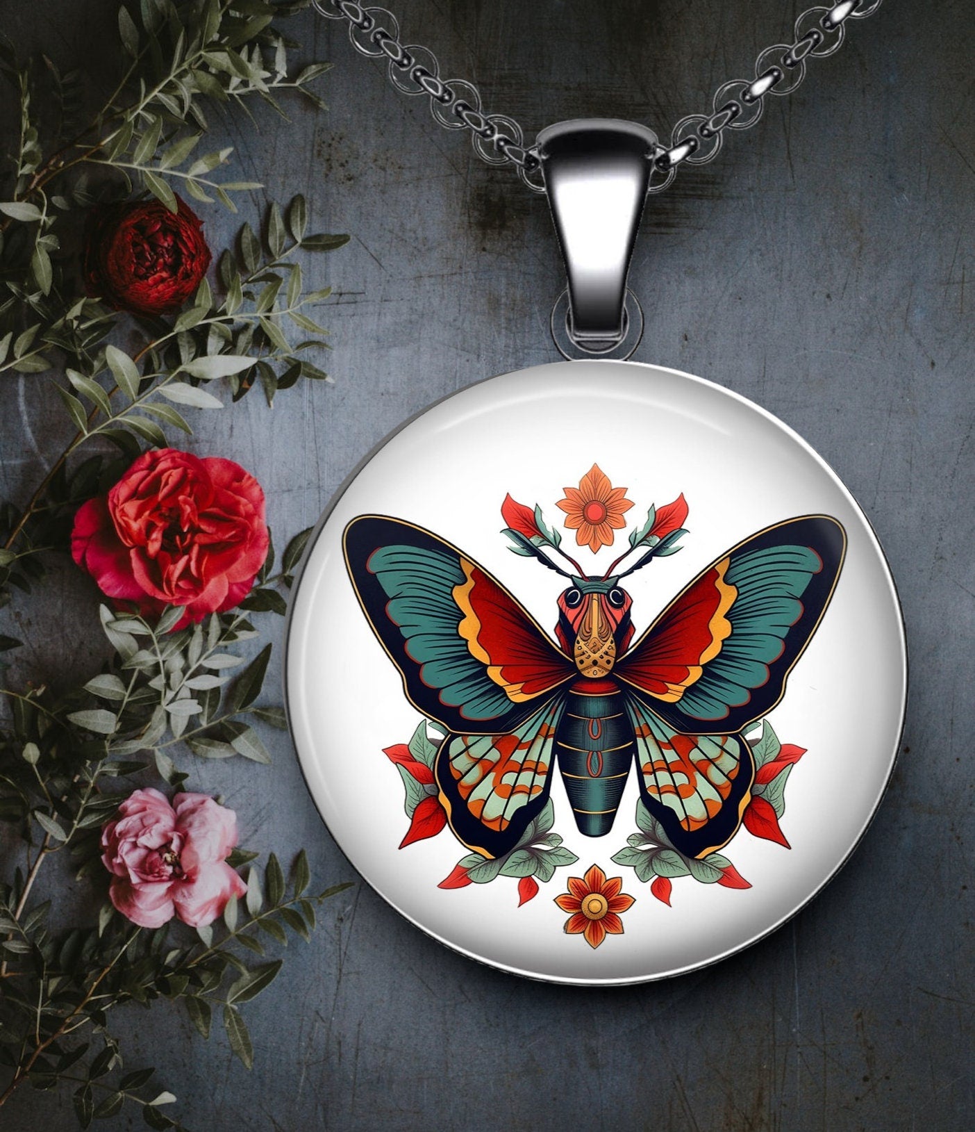 Pendentif Papillon style Old School Tattoo, création par IA