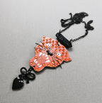Pendentif Tigre façon Old School Tattoo, découpe laser sur bois, strass