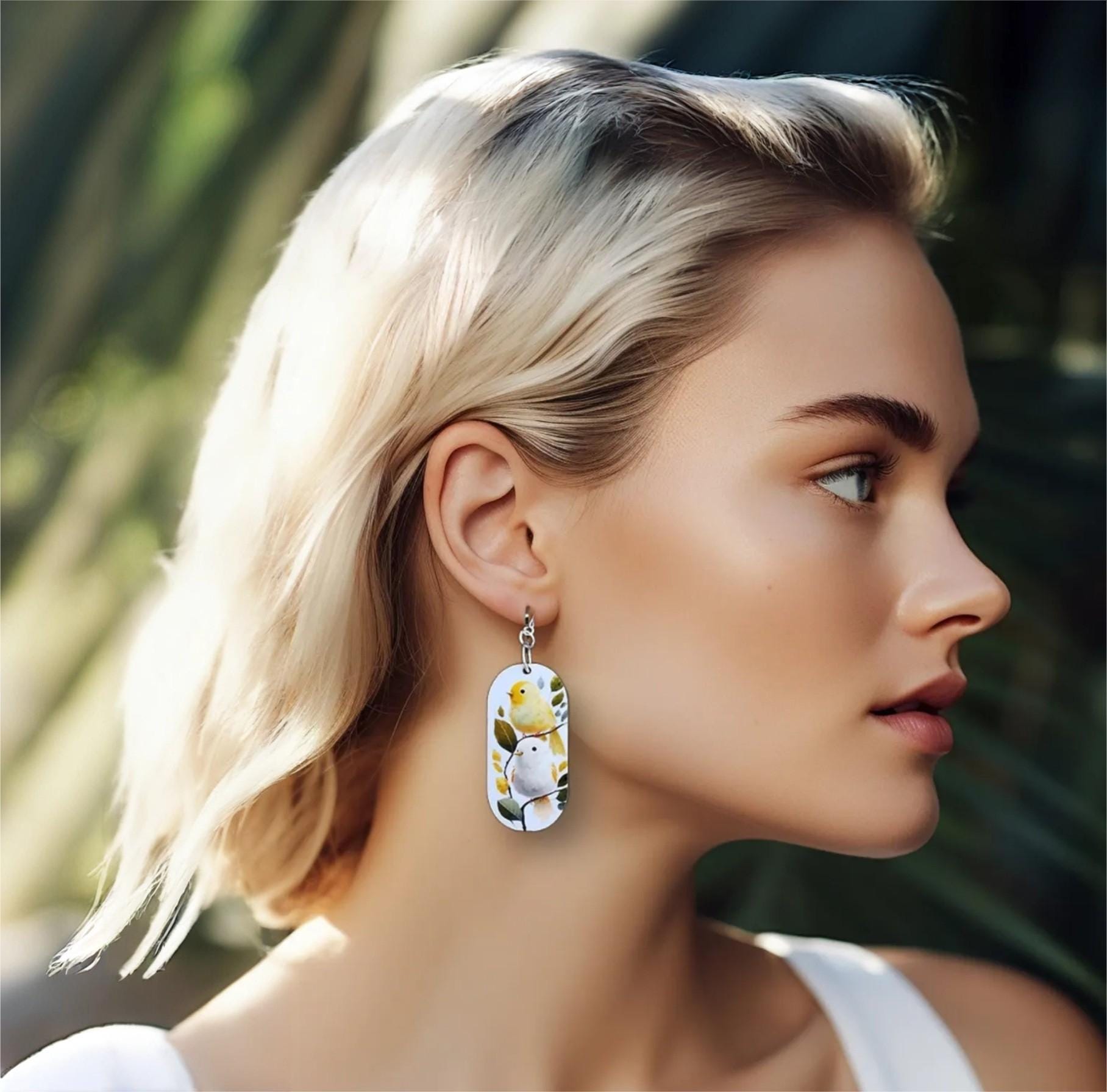 Boucles d'oreilles Petits Oiseaux sur une branche, illustration et découpe laser