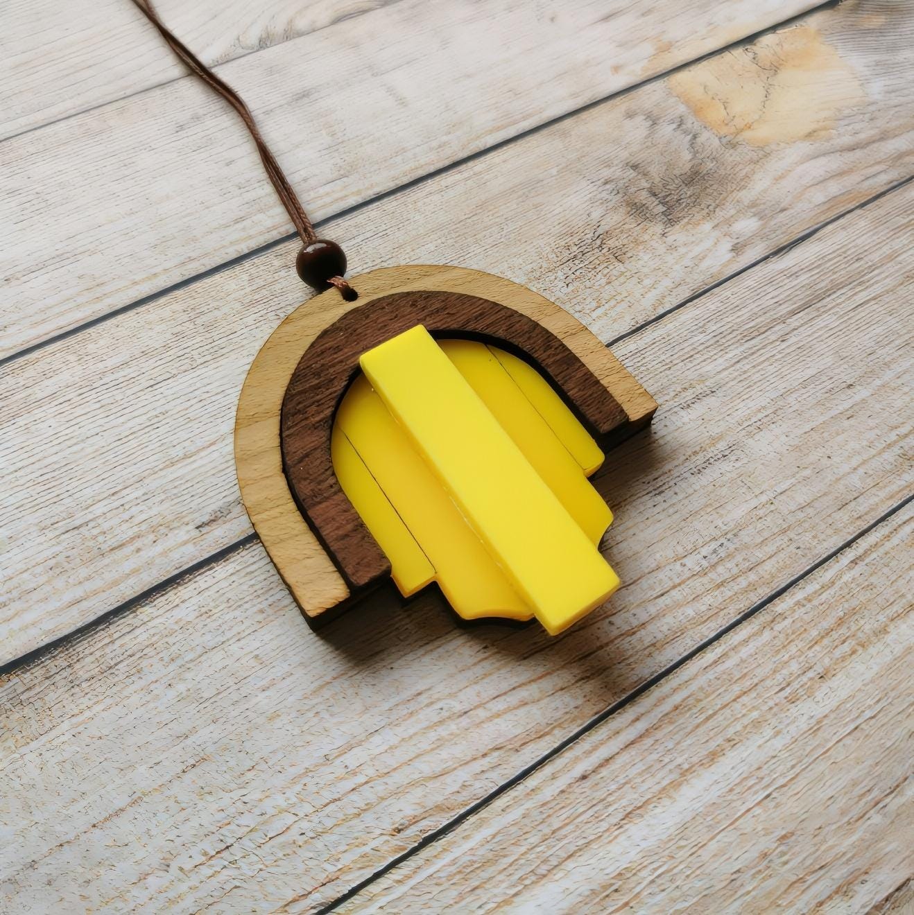 Pendentif bois Art Déco, découpe laser